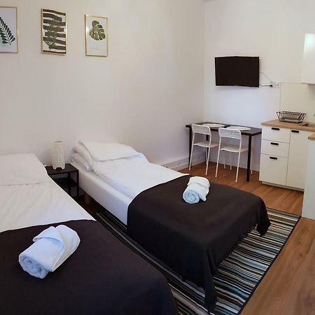 Apartamenty Metro Targowek Varşova Dış mekan fotoğraf