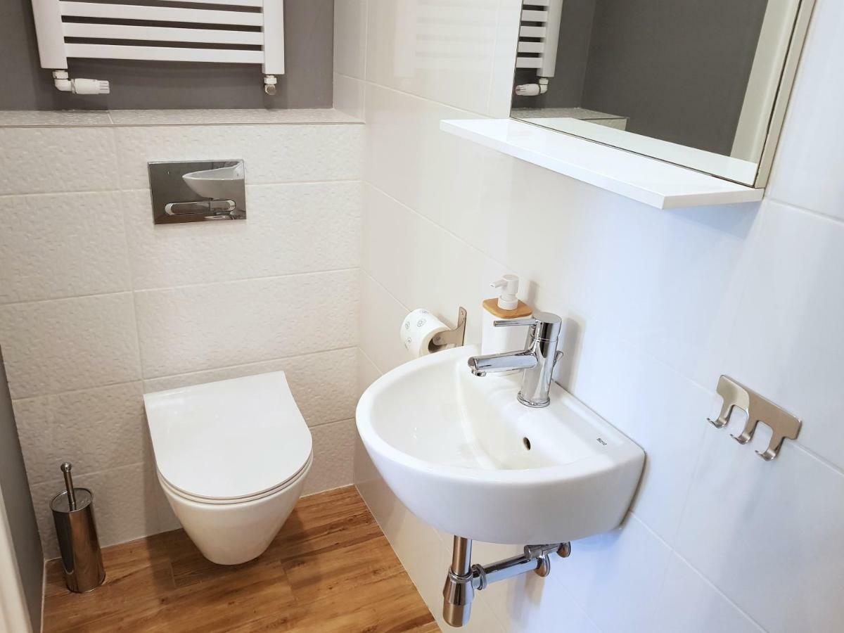 Apartamenty Metro Targowek Varşova Dış mekan fotoğraf